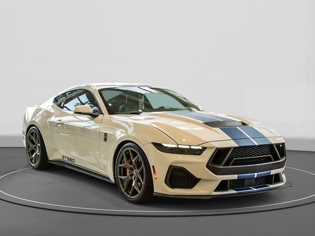 2025 Ford Mustang GT Premium Fastback RWD