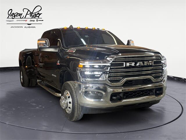 2025 RAM 3500 Laramie Crew Cab LB DRW 4WD