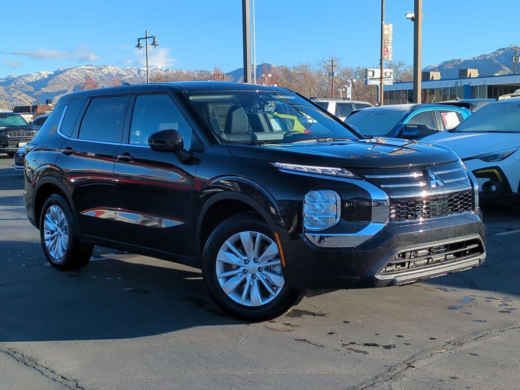 2026 Mitsubishi Outlander