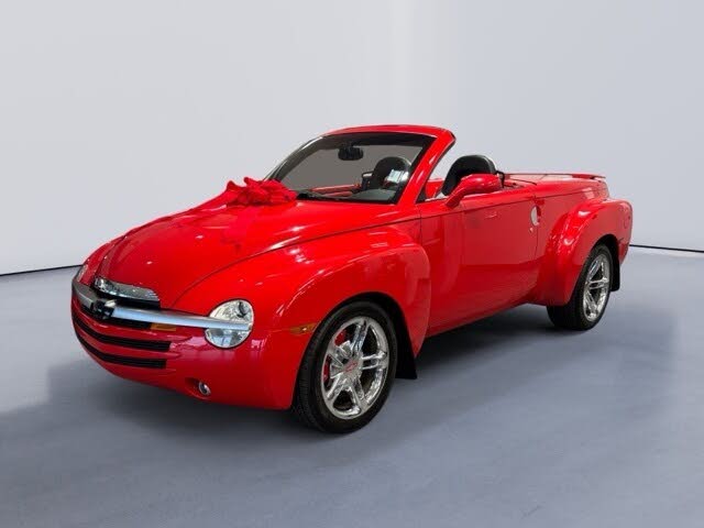 2003 Chevrolet SSR LS RWD
