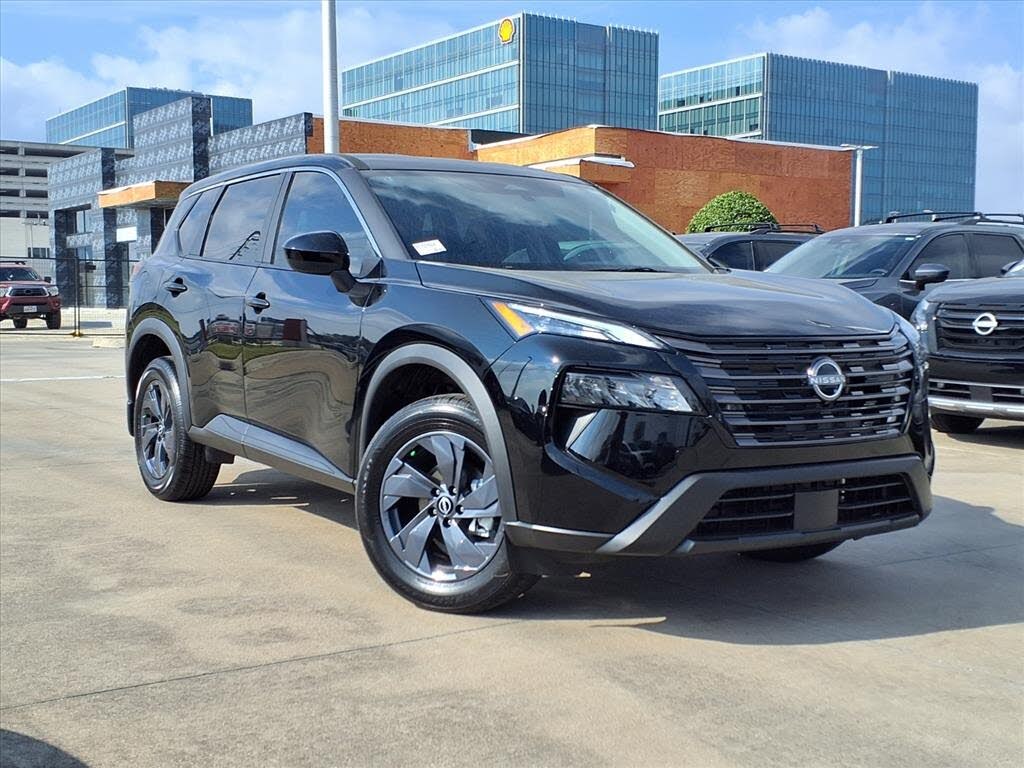 2026 Nissan Rogue SV FWD