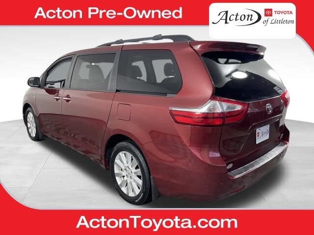 2017 Toyota Sienna XLE Premium 7-Passenger AWD