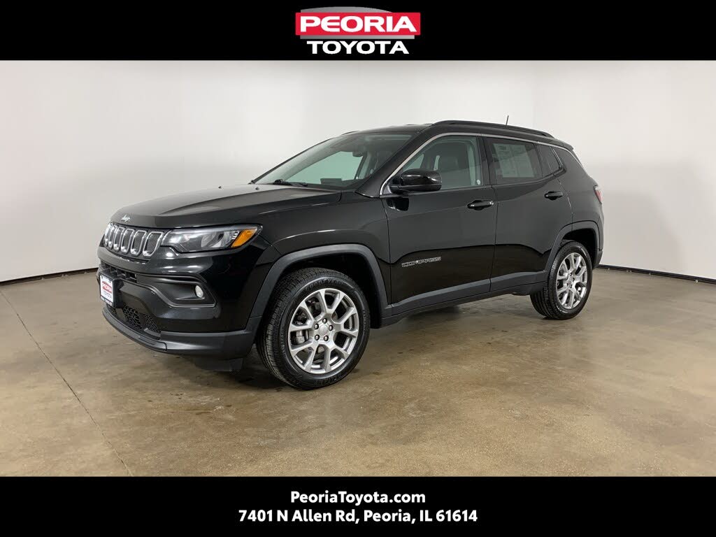 2022 Jeep Compass Latitude Lux 4WD
