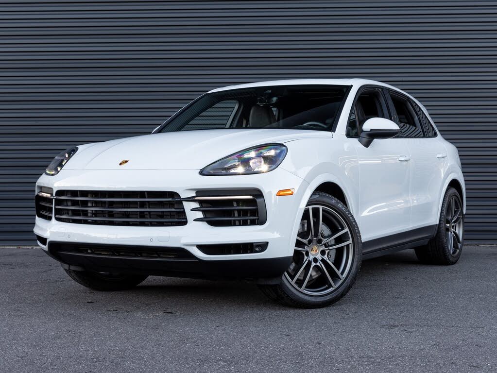 2023 Porsche Cayenne S Platinum Edition AWD