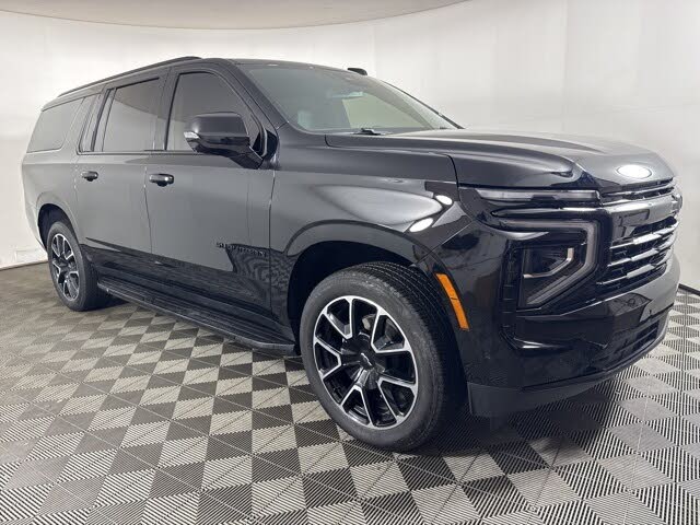 2025 Chevrolet Suburban RST 4WD