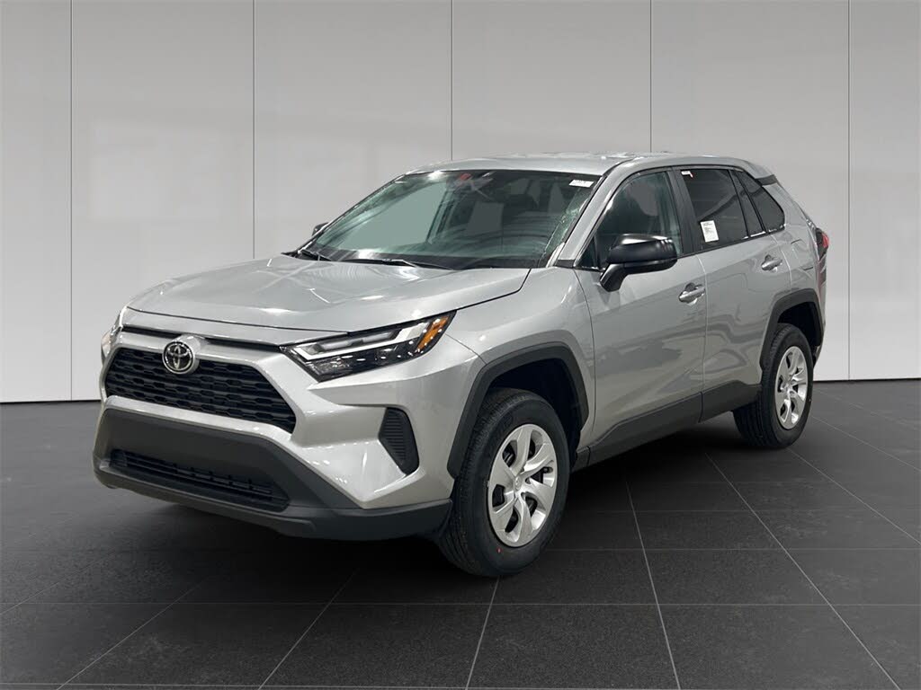 2025 Toyota RAV4 LE AWD