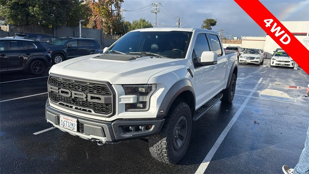 2018 Ford F-150 Raptor SuperCrew 4WD