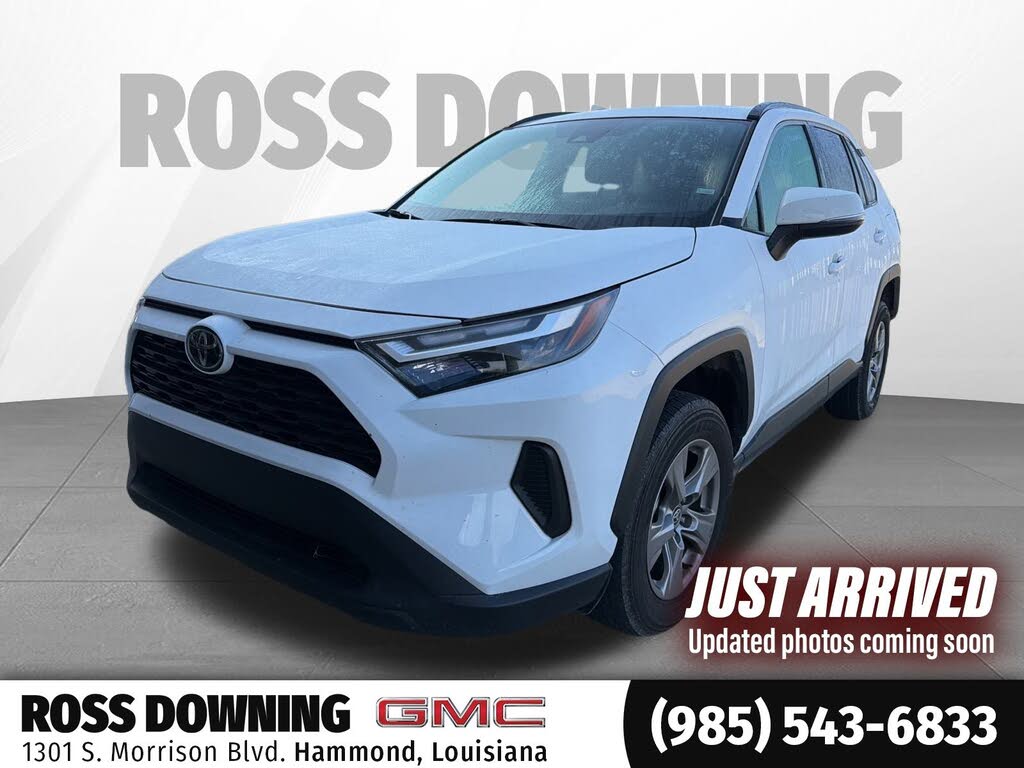 2024 Toyota RAV4 XLE FWD