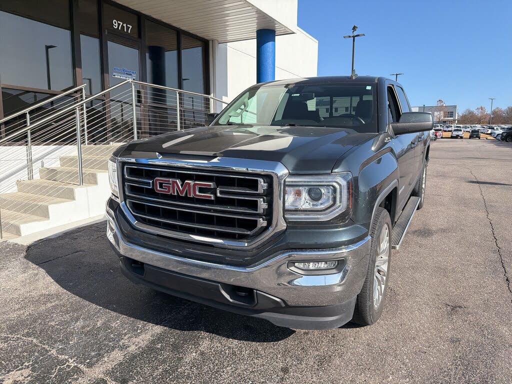 2017 GMC Sierra 1500 SLE Double Cab 4WD
