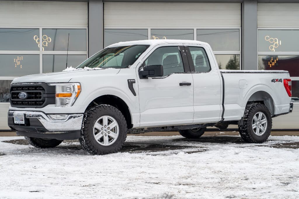 2022 Ford F-150 XL SuperCab 4WD