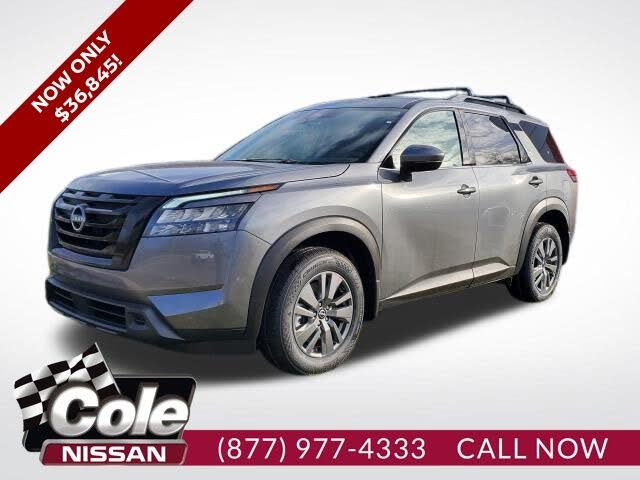 2025 Nissan Pathfinder SV 4WD