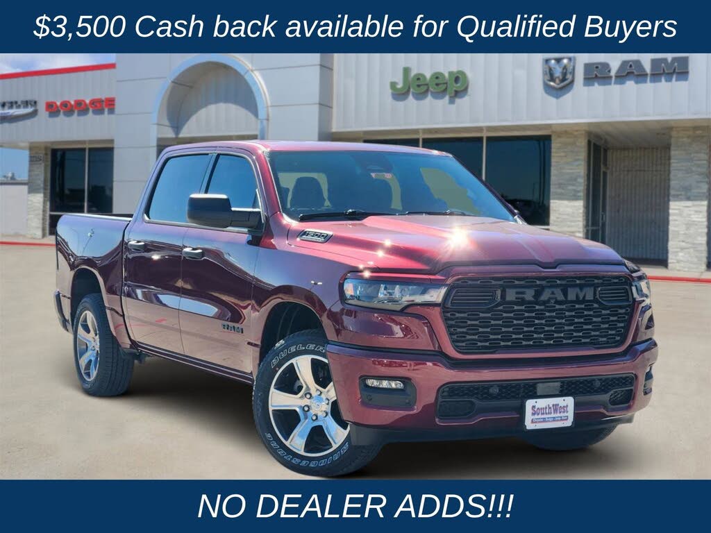 2026 RAM 1500 Express Crew Cab 4WD