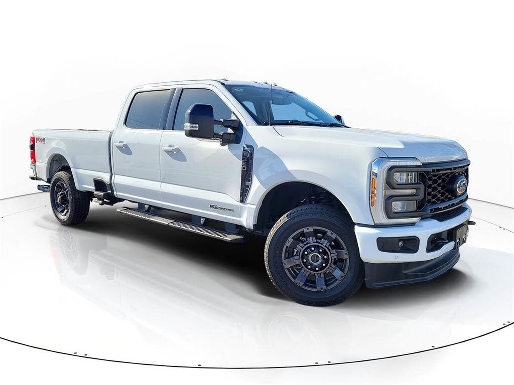 2024 Ford F-350 Super Duty Lariat Crew Cab 4WD