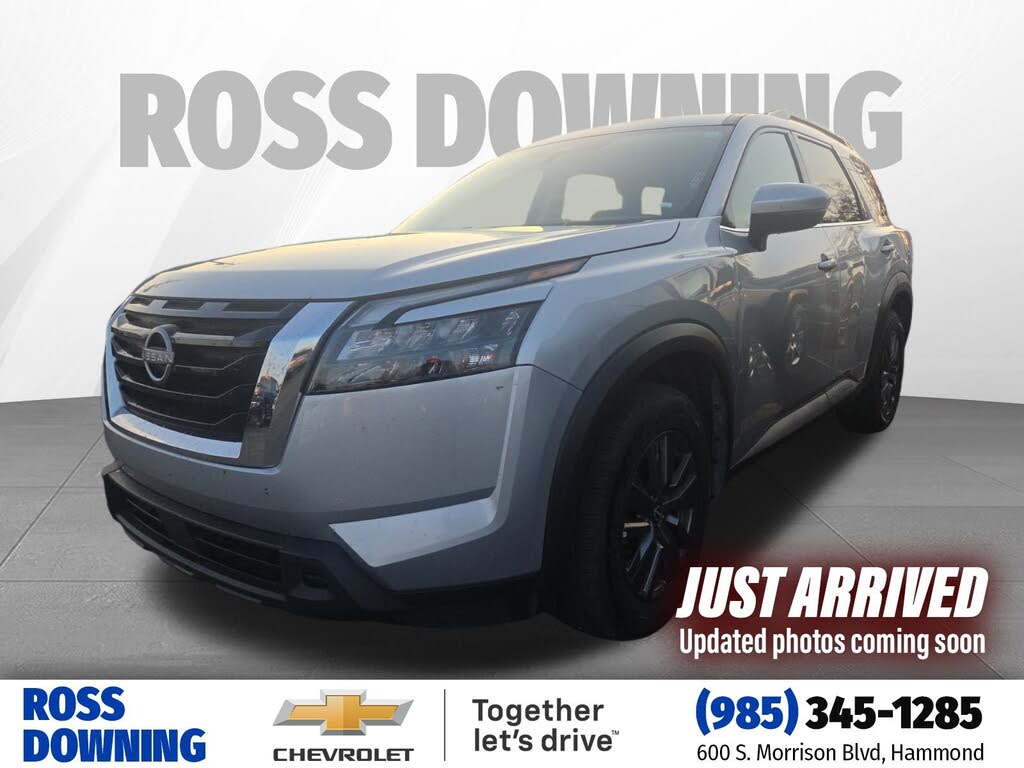 2025 Nissan Pathfinder SV FWD