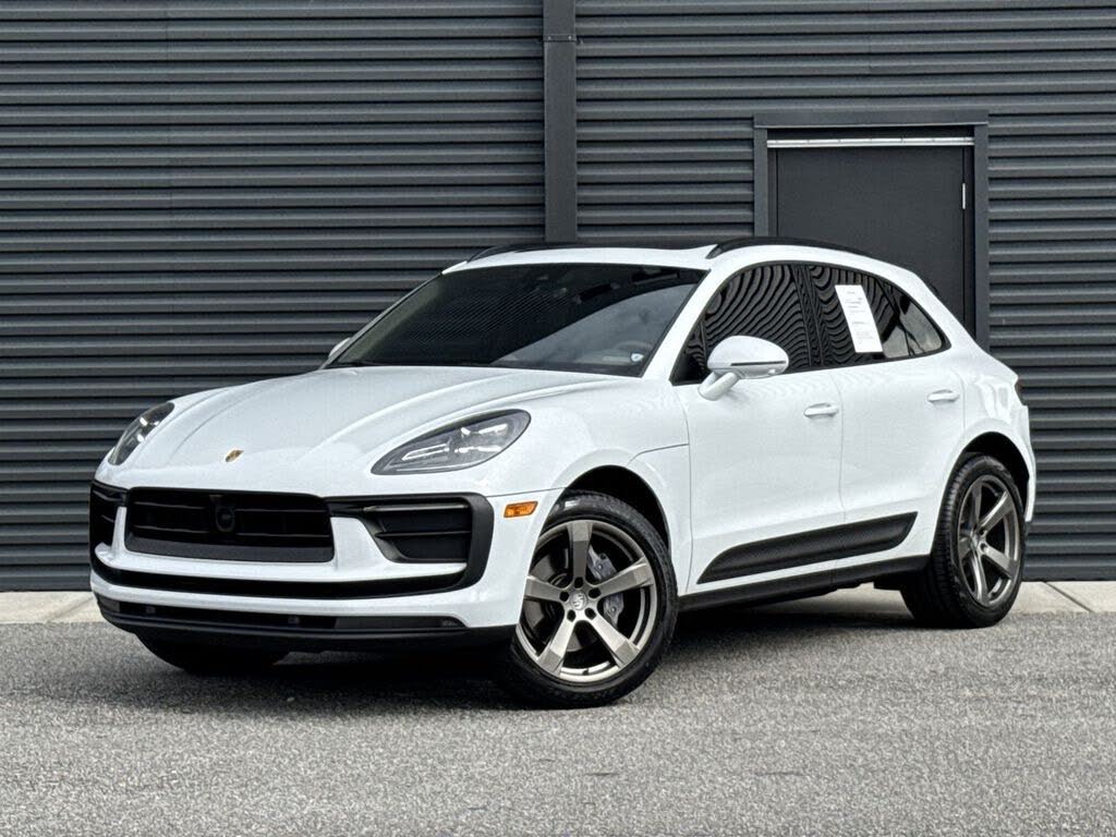 2023 Porsche Macan