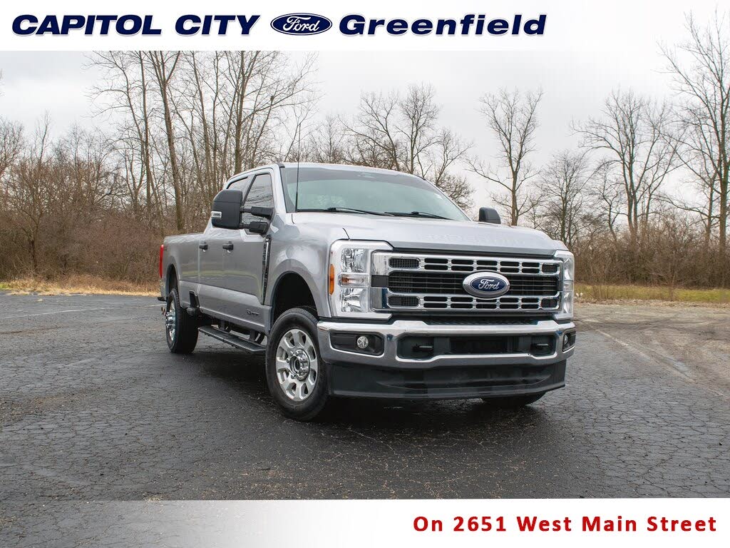 2024 Ford F-350 Super Duty XLT Crew Cab 4WD