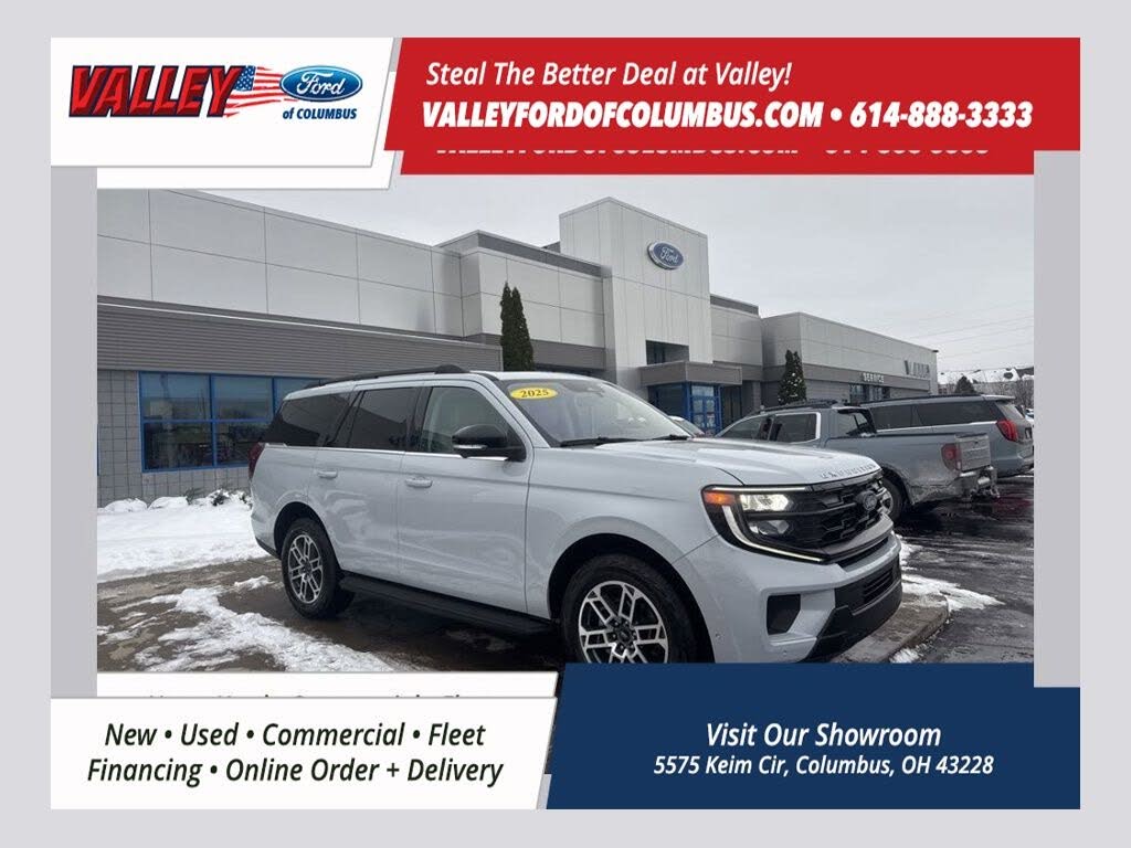 2025 Ford Expedition Active 4WD