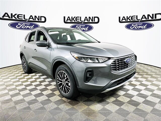 2026 Ford Escape Hybrid Plug-in FWD