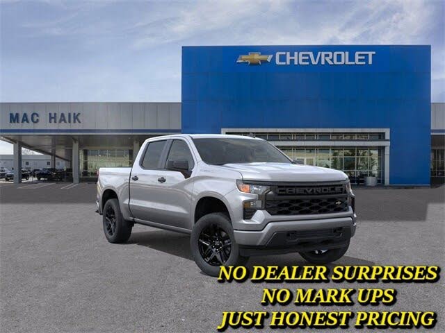 2026 Chevrolet Silverado 1500 Custom Crew Cab 4WD
