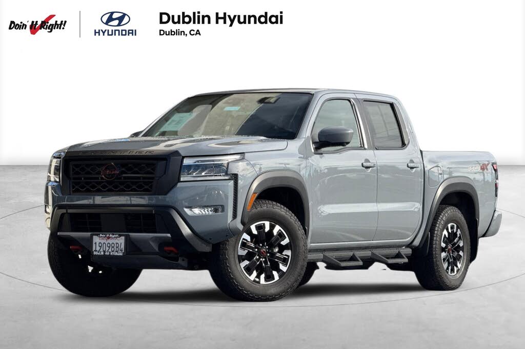 2024 Nissan Frontier PRO-4X Crew Cab 4WD