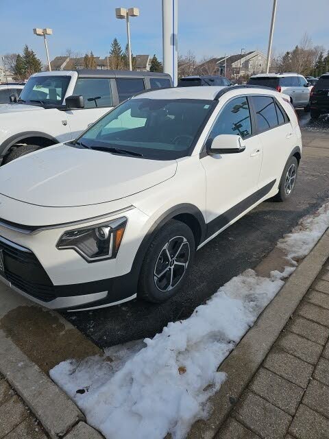 2024 Kia Niro EX FWD