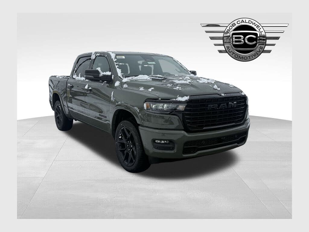 2026 RAM 1500 Laramie Crew Cab 4WD
