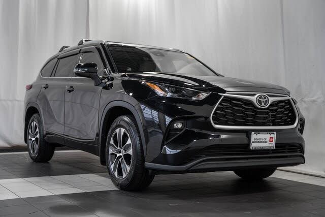 2022 Toyota Highlander XLE AWD
