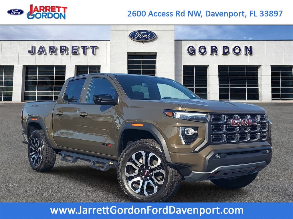 2025 GMC Canyon AT4 Crew Cab 4WD