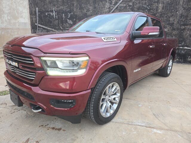 2022 RAM 1500 Laramie Crew Cab 4WD