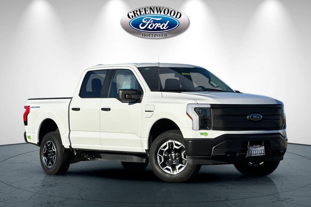 2023 Ford F-150 Lightning Pro SuperCrew AWD