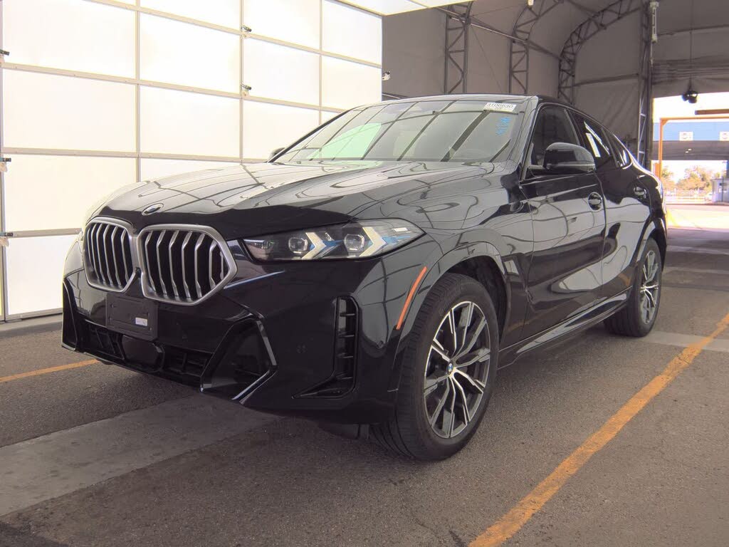 2025 BMW X6 xDrive40i AWD