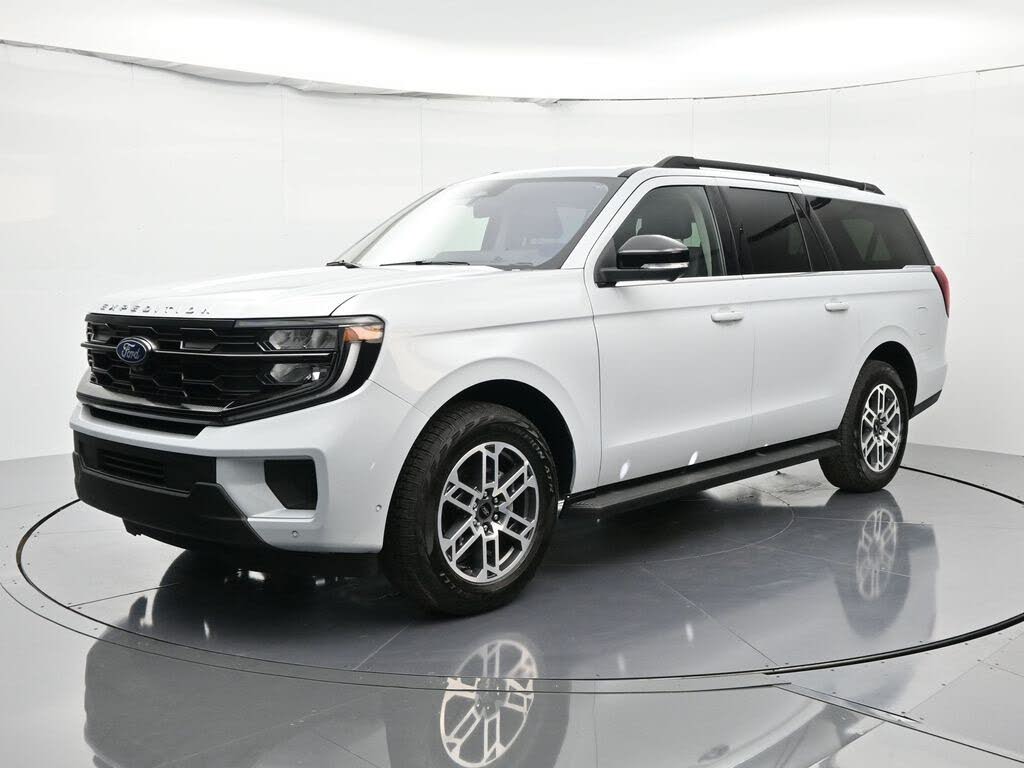 2025 Ford Expedition MAX Active 4WD