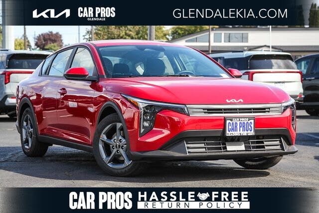 2025 Kia K4 LXS FWD