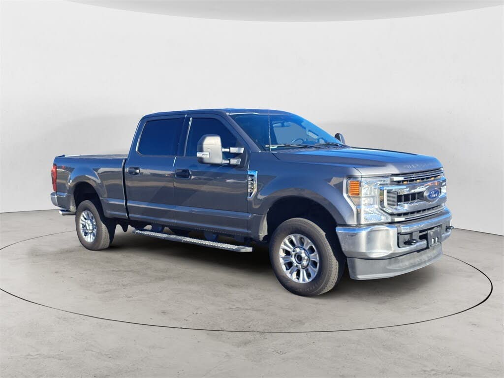 2022 Ford F-250 Super Duty XLT Crew Cab 4WD