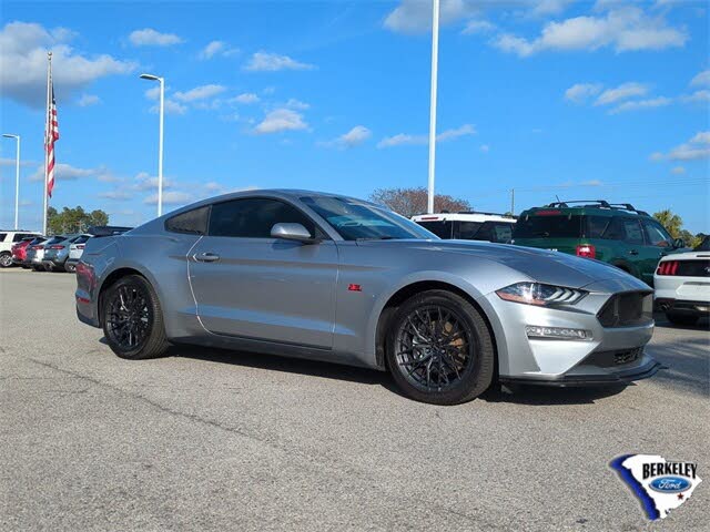 2022 Ford Mustang EcoBoost Premium Fastback RWD