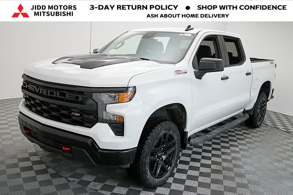 2024 Chevrolet Silverado 1500 Custom Trail Boss Crew Cab 4WD