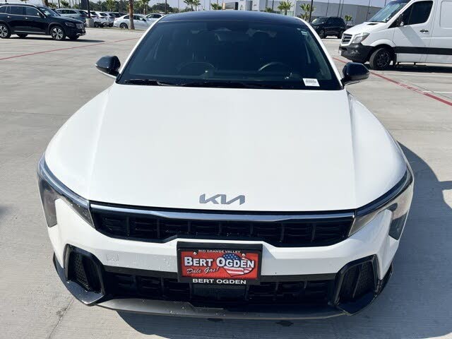 2025 Kia K4 GT-Line FWD