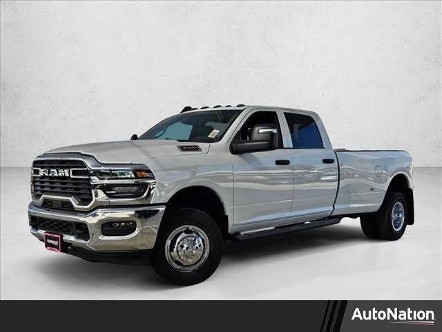 2026 RAM 3500 Tradesman Crew Cab LB DRW 4WD