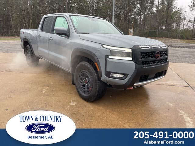 2025 Nissan Frontier PRO-4X Crew Cab LB 4WD