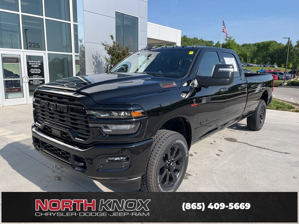 2025 RAM 3500 Big Horn Crew Cab LB 4WD