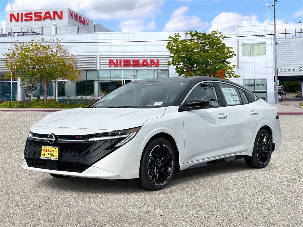 2026 Nissan Sentra SR FWD