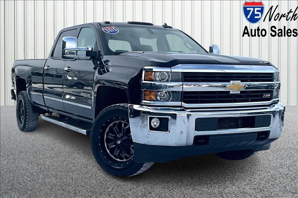 2015 Chevrolet Silverado 2500HD LTZ Crew Cab 4WD