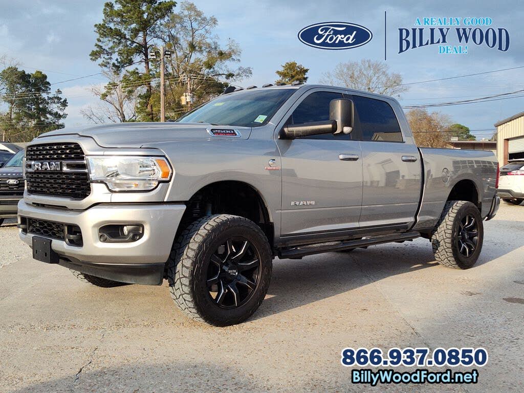 2022 RAM 2500 Big Horn Crew Cab 4WD