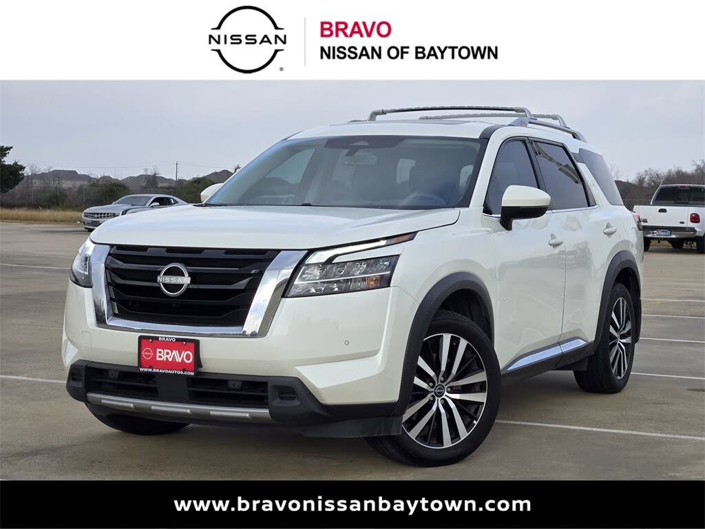 2024 Nissan Pathfinder Platinum FWD