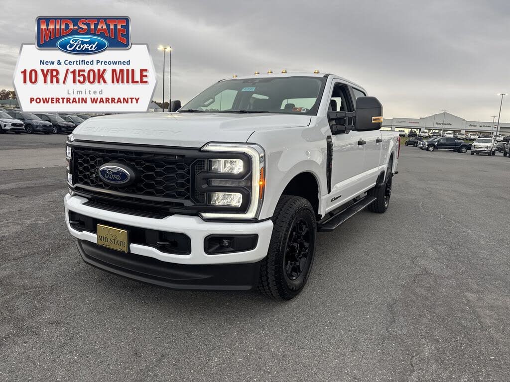 2026 Ford F-250 Super Duty XL Crew Cab 4WD