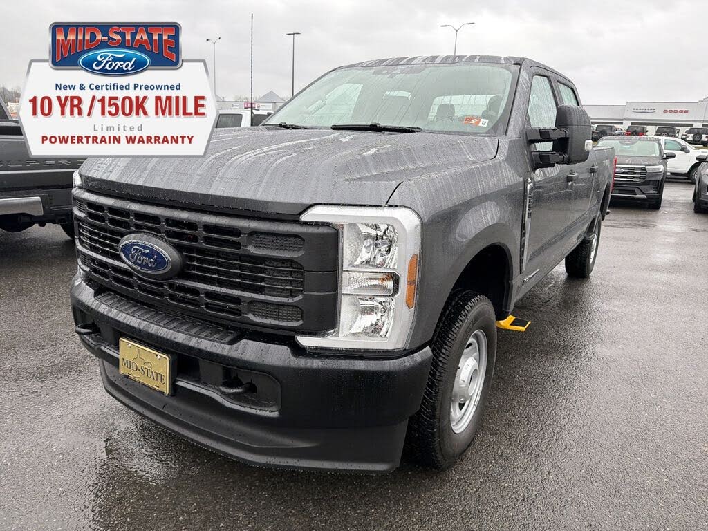 2026 Ford F-250 Super Duty XL Crew Cab 4WD
