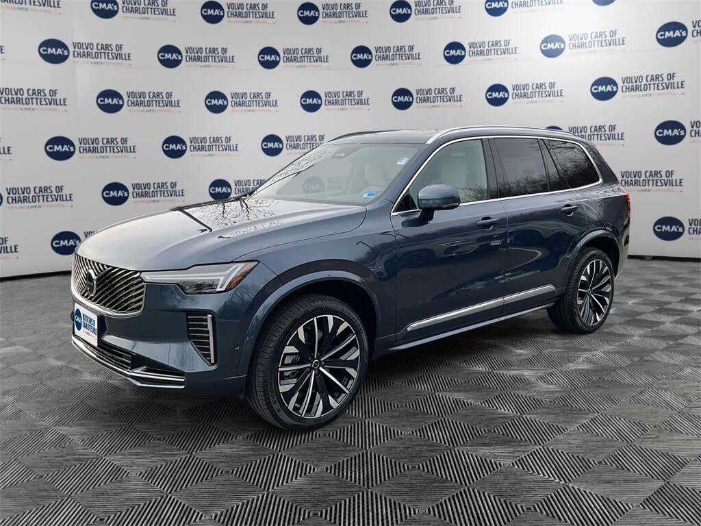 2026 Volvo XC90 B6 Plus 6-Passenger AWD
