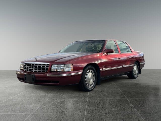 Cadillac DeVille Sedan FWD 1997