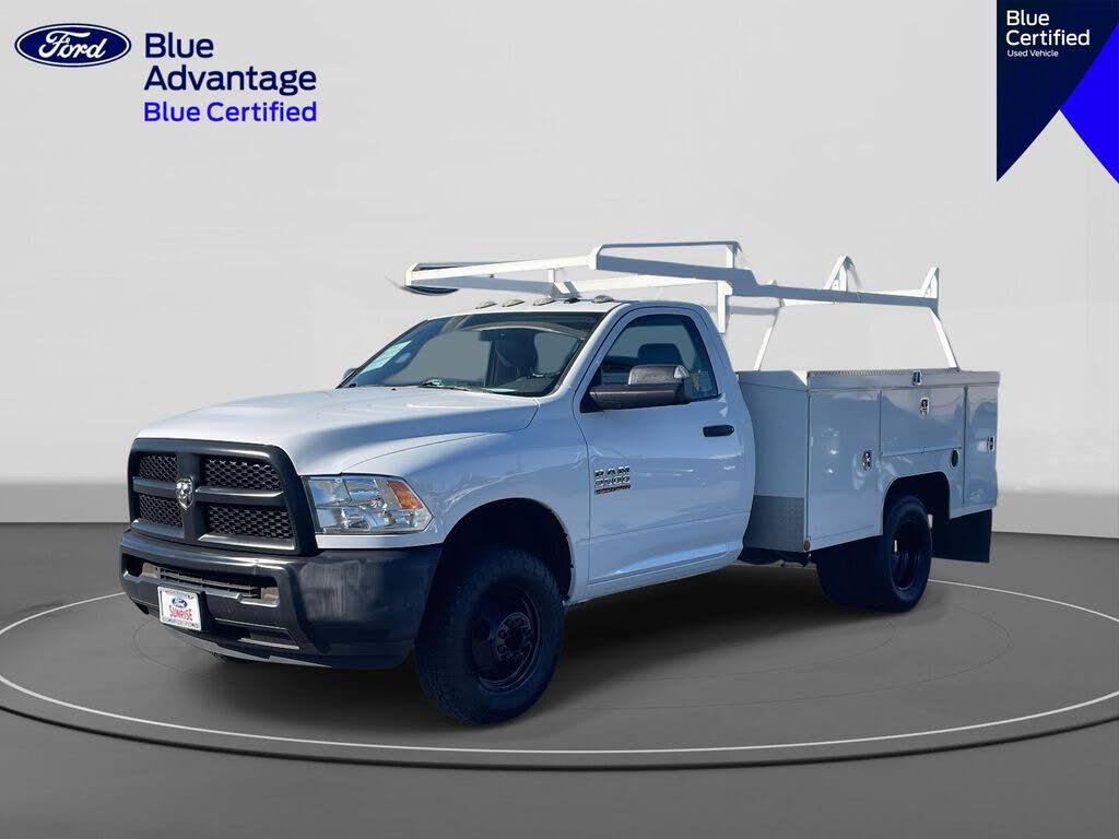 2018 RAM 3500 Chassis Tradesman RWD
