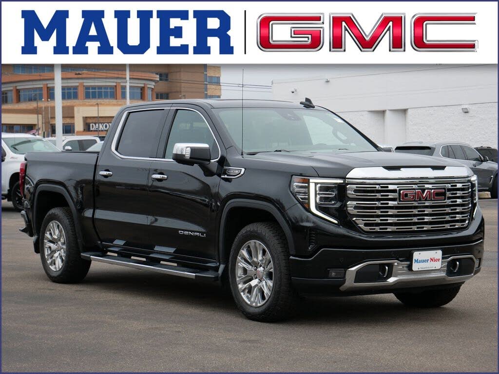 2022 GMC Sierra 1500 Denali Crew Cab 4WD
